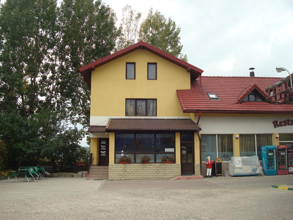 Pensiunea Marc Suceava Bagian luar foto
